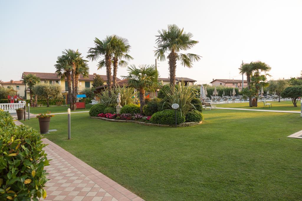 Residence La Margherita Лацизе Екстер'єр фото