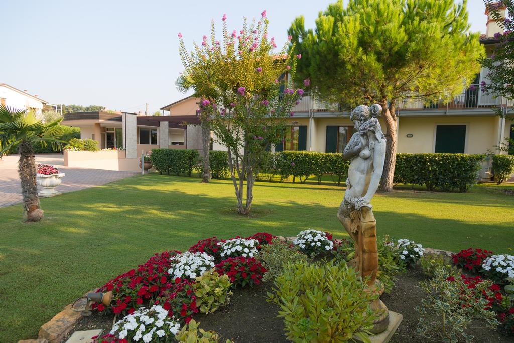 Residence La Margherita Лацизе Екстер'єр фото