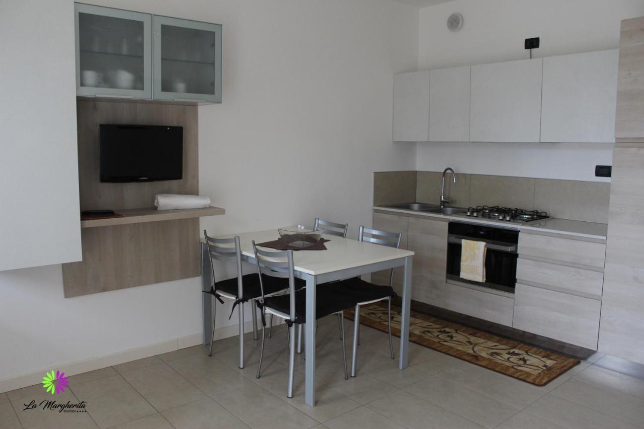 Residence La Margherita Лацизе Екстер'єр фото